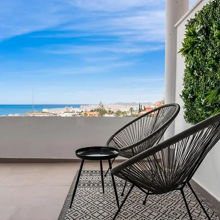 Vivi Homes - Sultana Gym, Pool, Terrace & Sea View *