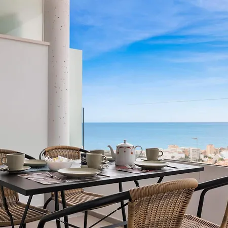 شقة Vivi Homes - Sultana Gym, Pool, Terrace & Sea View