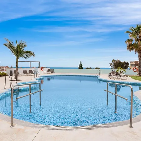 شقة Vivi Homes - Sultana Gym, Pool, Terrace & Sea View *