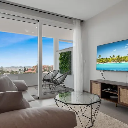 Vivi Homes - Sultana Gym, Pool, Terrace & Sea View *