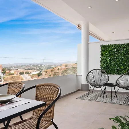 Apartment Vivi Homes - Sultana Gym, Pool, Terrace & Sea View