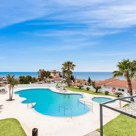 Vivi Homes - Sultana Gym, Pool, Terrace & Sea View Appartement Fuengirola