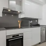 Vivi Homes - Sultana Gym, Pool, Terrace & Sea View