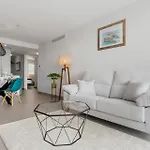 Vivi Homes - Sultana Gym, Pool, Terrace & Sea View Fuengirola
