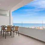 Vivi Homes - Sultana Gym, Pool, Terrace & Sea View Appartement Fuengirola